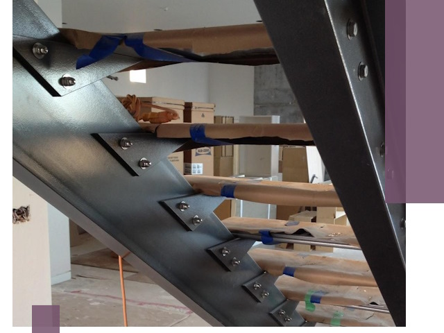 Усиление лестничных конструкций и усиление опор в Волхове