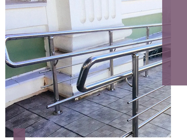 Ограждения пандусов из металла и нержавейки в Волхове