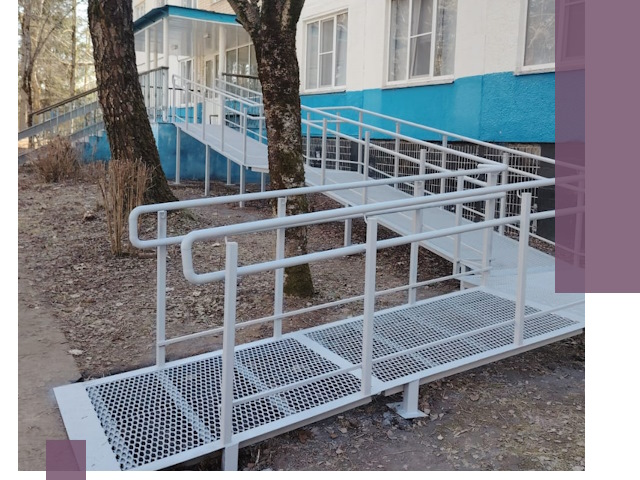Пандусы под ключ в Волхове: изготовление, монтаж и демонтаж