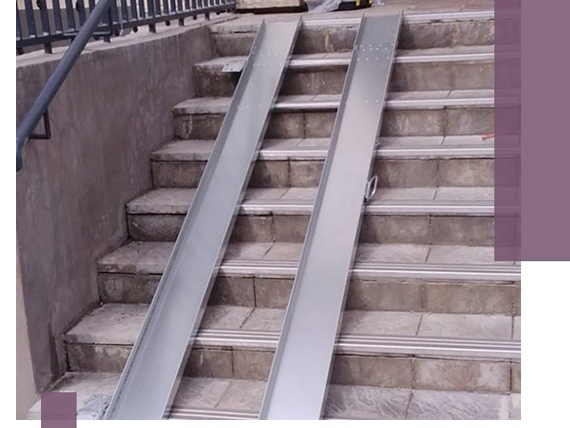 Демонтаж откидных пандусов профессионально в Волхове