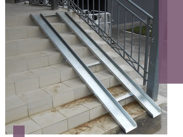 Пандусы для детских колясок в Волхове: изготовление и монтаж