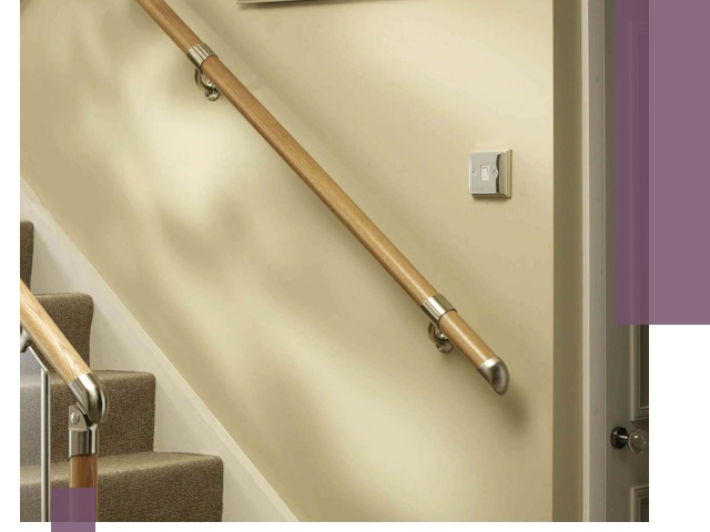 Монтаж пристенных поручней профессионально в Волхове